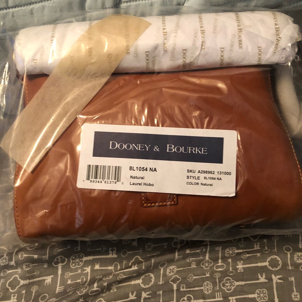 Dooney & Bourke Laurel hobo purse